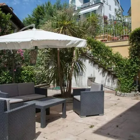 Small Luxury Bed & Breakfast La Spezia