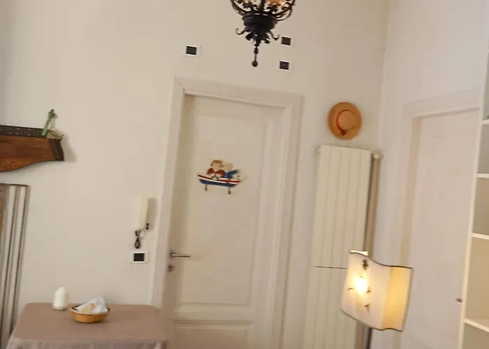 Small Luxury 3* La Spezia